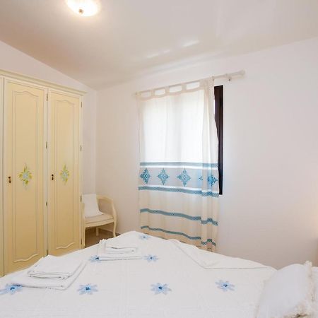 Casa Vacanze Zefiro 奥罗塞伊 外观 照片