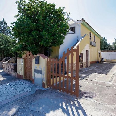 Casa Vacanze Zefiro 奥罗塞伊 外观 照片