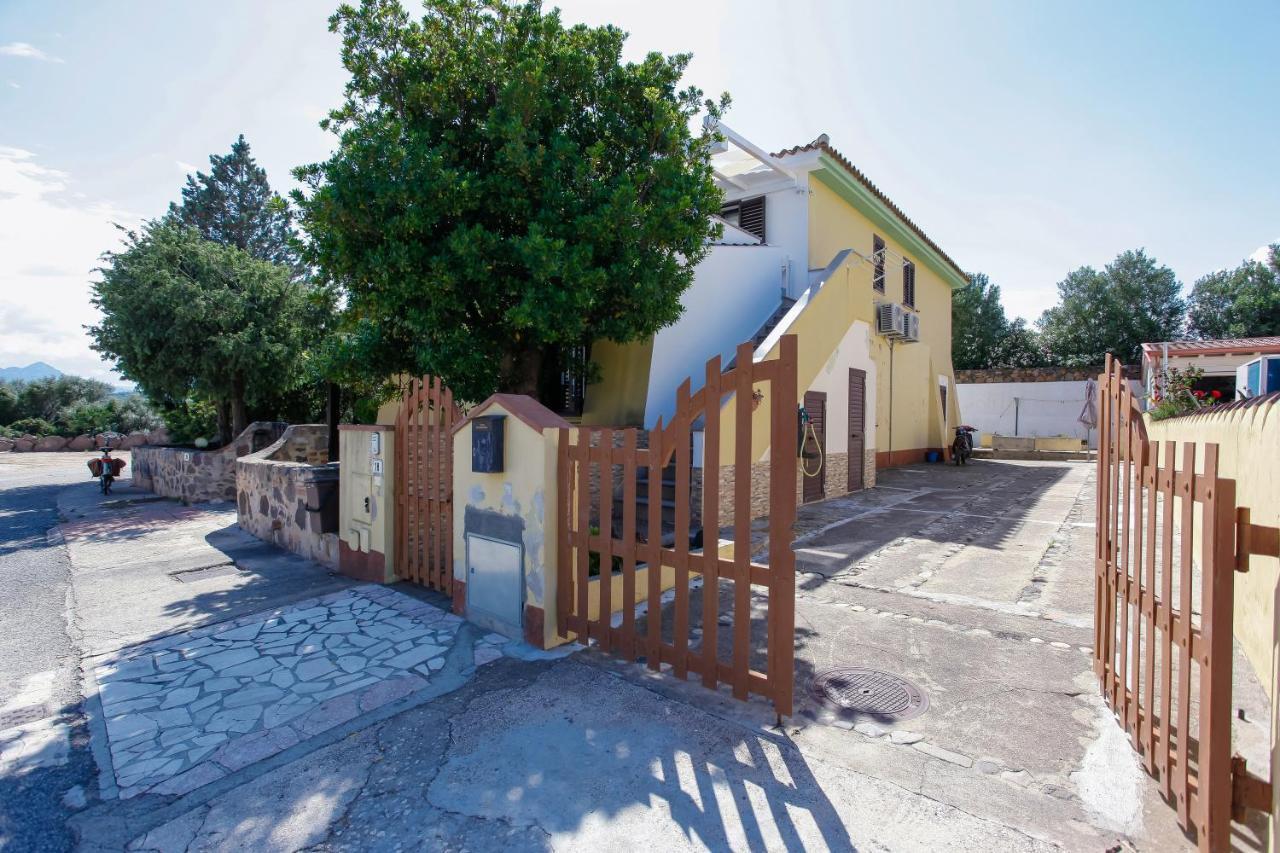 Casa Vacanze Zefiro 奥罗塞伊 外观 照片